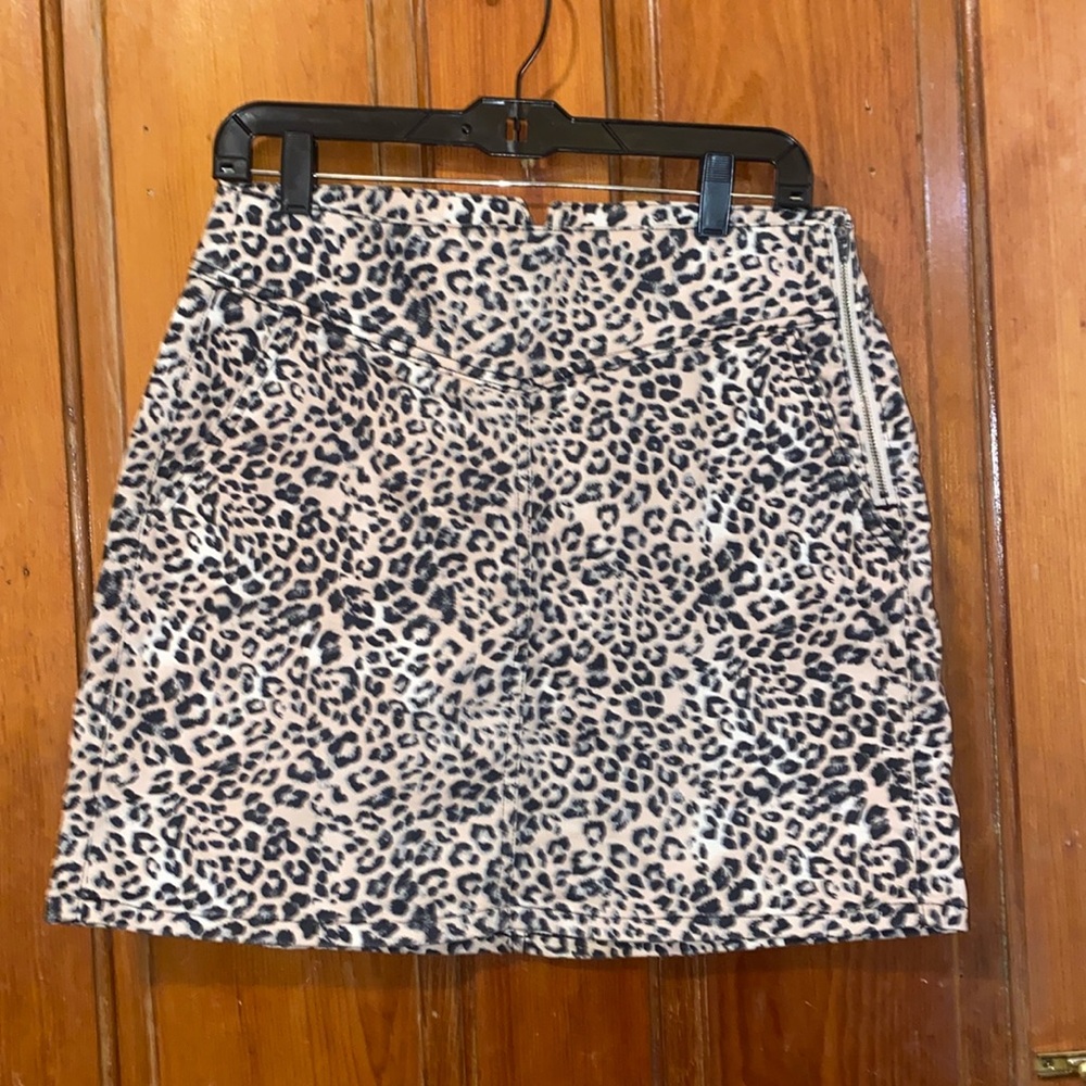 EXPRESS cheetah high waisted skirt